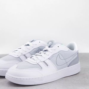 Nike Squash-Type Sneakers